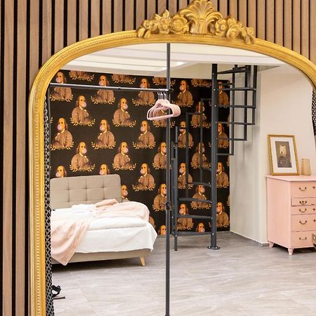 Zentral - Netflix - 2 Stoecke - Arbeitsplatz Appartement Wenen Buitenkant foto